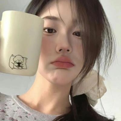 巴黎艳妹